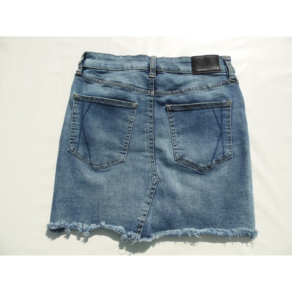 Kendall & Kylie Womens Mini Skirt Jean Medium Wash Denim Size 27 - Picture 3 of 5
